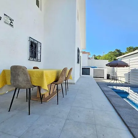 House Of Belverde With Pool Feriehus *
