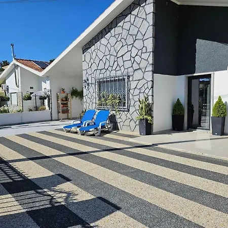 別荘 House Of Belverde With Pool